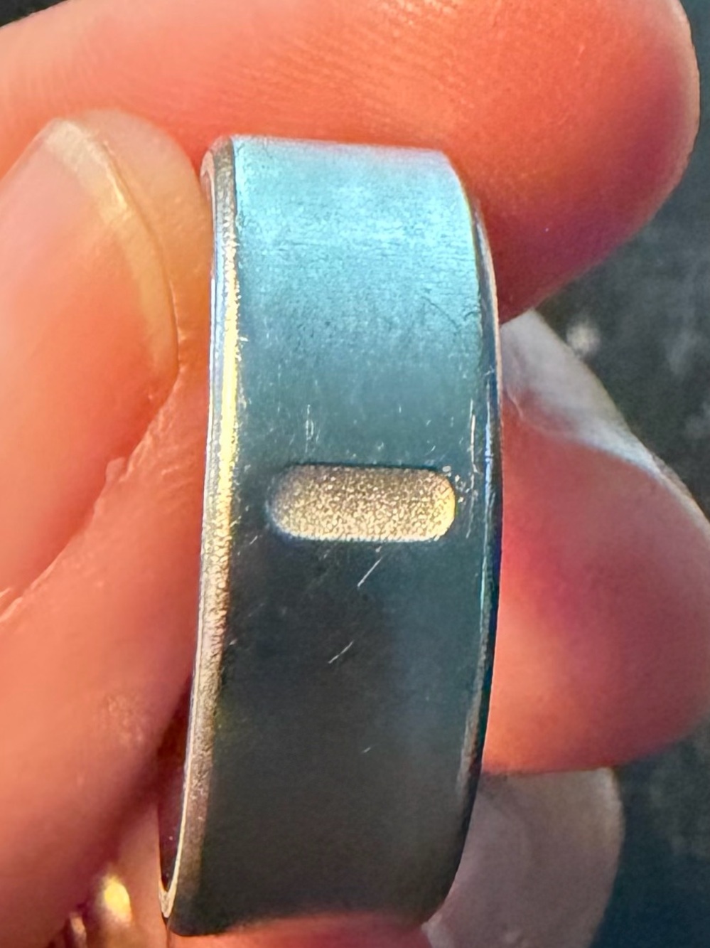 Oura Ring 4 Size 9 Brushed Silver - Picture 5 of 7